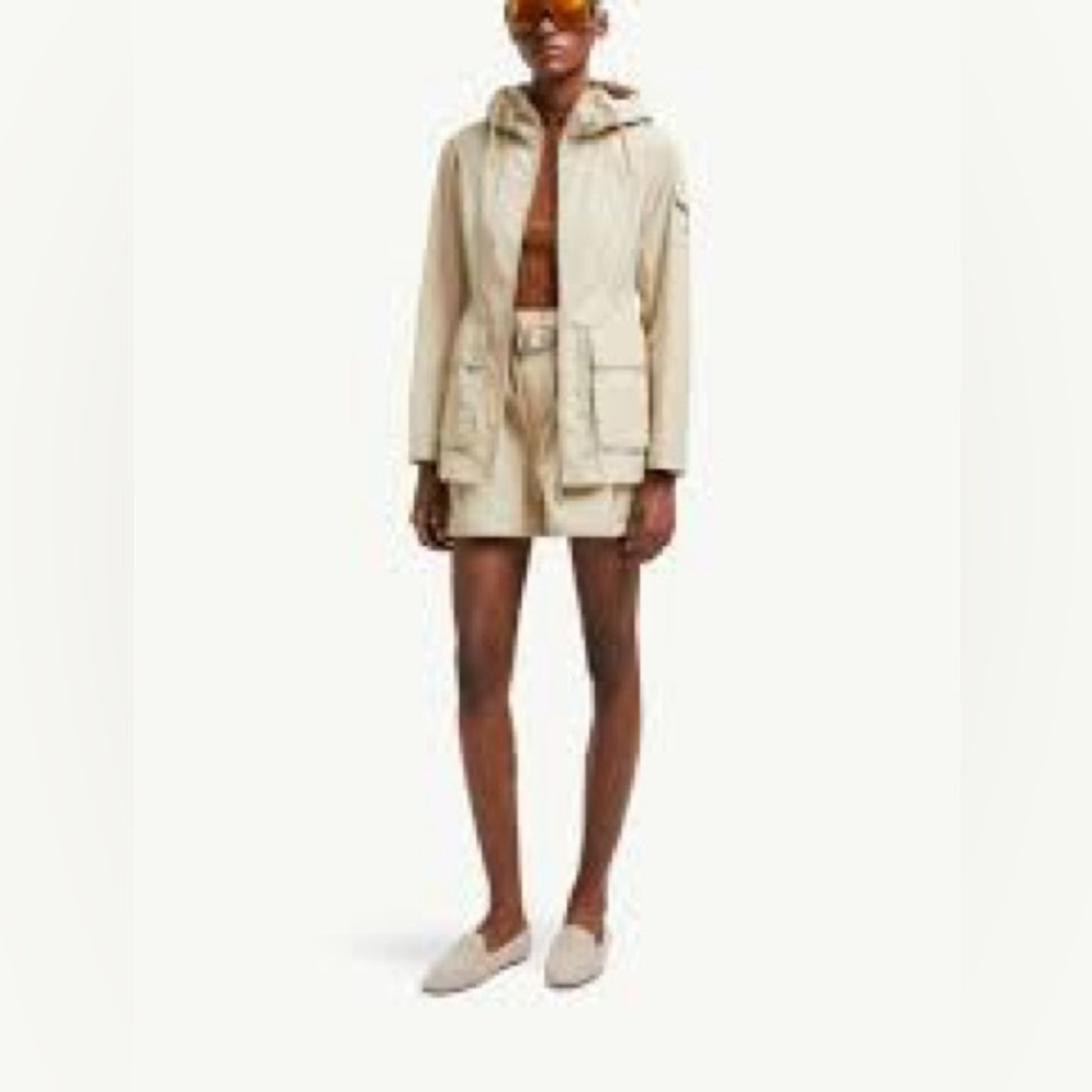 L.L. Bean Beige Utility Jacket with Hood - Picture 7 of 9